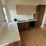 Four Waves Apartment New